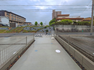 【前面道路含む現地写真】 | 名古屋市天白区島田４丁目2704【仲介手数料無料】新築一戸建て　A号棟