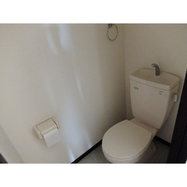 アムール HORINOUCHIのトイレ