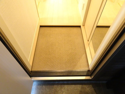 【玄関】 | メゾンドリーヴ