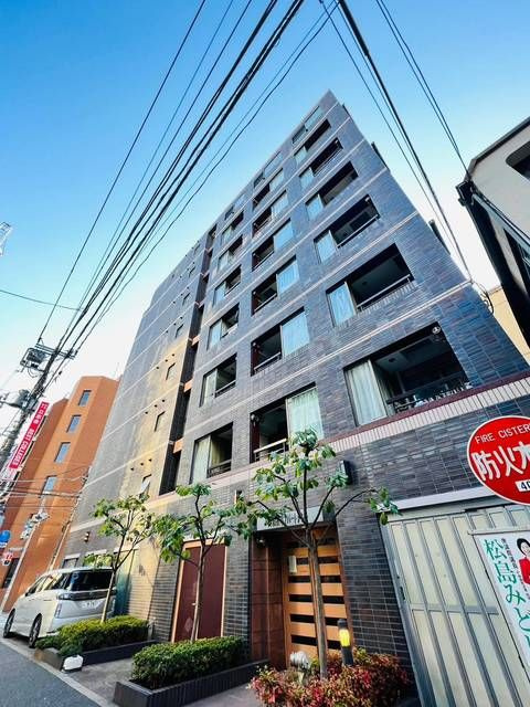 興和太平アパートメントの外観