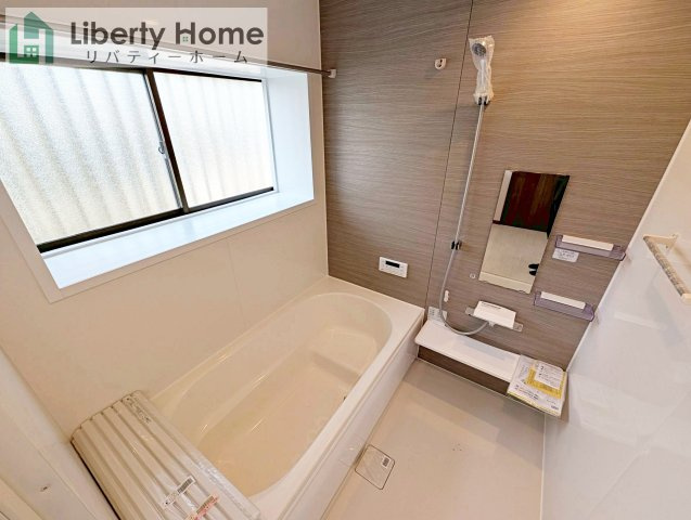 稲敷郡阿見町青宿　中古戸建の浴室