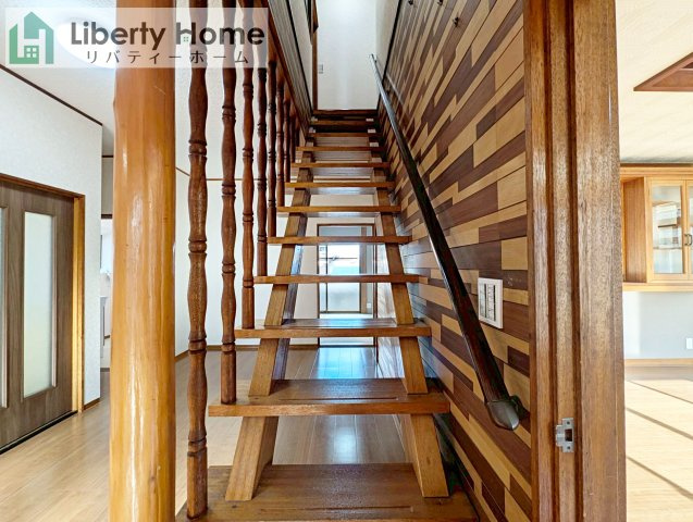 稲敷郡阿見町青宿　中古戸建の内装