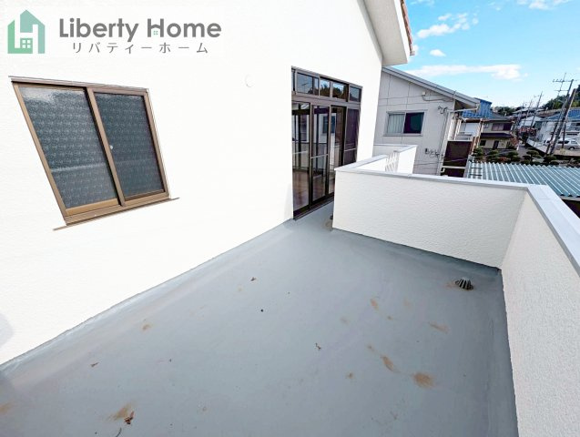 稲敷郡阿見町青宿　中古戸建のバルコニー