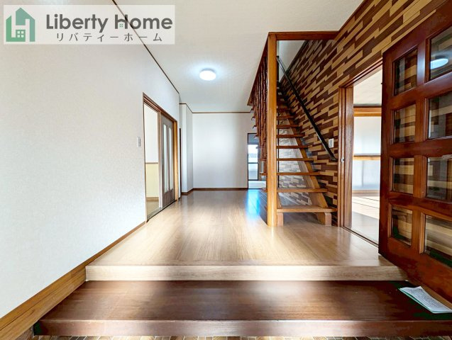 稲敷郡阿見町青宿　中古戸建の内装