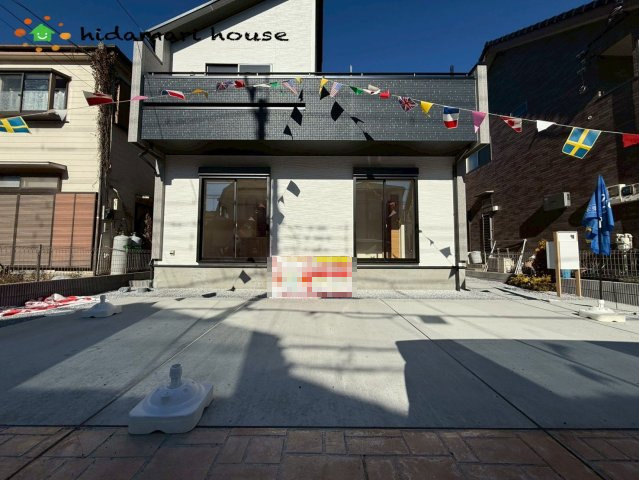 上尾市小泉3丁目　新築戸建　ブルーミング01の駐車場