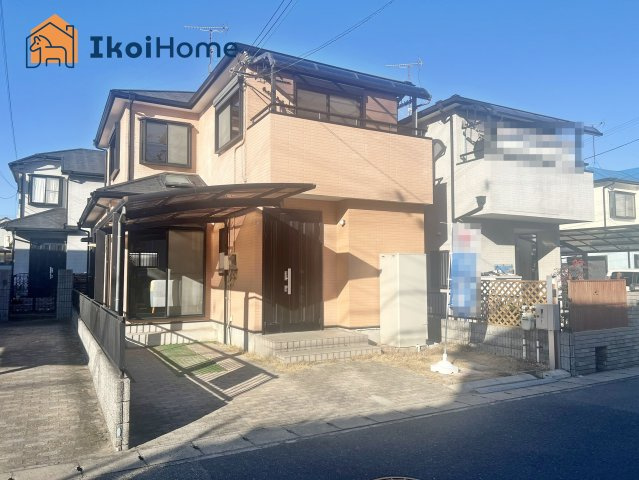神戸市西区竜が岡2丁目　中古戸建のエントランス|【ホームページに現地動画掲載中】●年中無休：当日予約可●最短10分で指定場所へお迎えに向かいます！