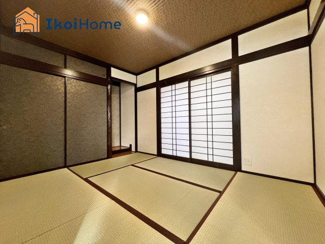 神戸市西区竜が岡2丁目　新築戸建の内装|【ホームページに現地動画掲載中】●年中無休：当日予約可●和室6帖です。収納も充実！