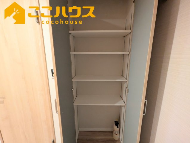 ミオビエント豊崎の玄関|大容量のシューズボックス