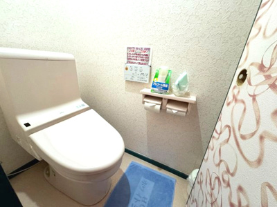 【トイレ】 | 鉄骨＆木造旅館　カーポートタイプ駐車場