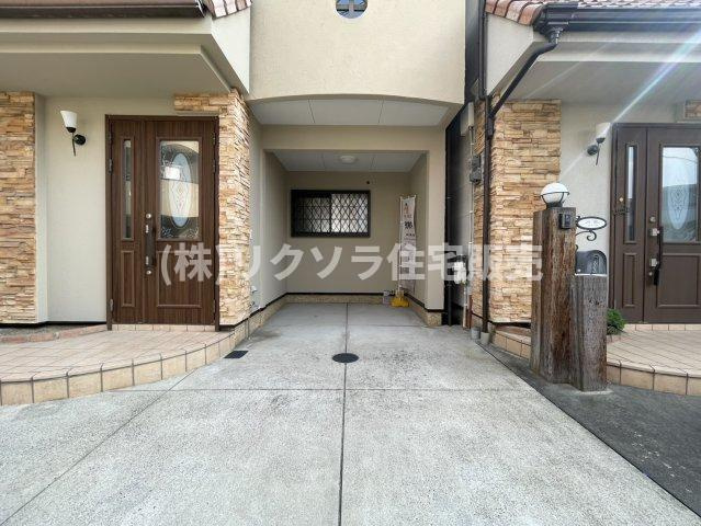 西中野1丁目　中古一戸建ての駐車場|2台駐車可能
■物件内覧・資金計画相談・住宅ローン相談、リフォーム相談、お問合せ受付中■
※当日・翌日のご内覧、ご相談はお電話でのお問合せがスムーズです！