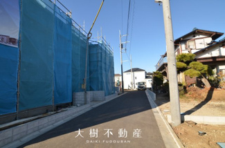 【前面道路含む現地写真】 | ※令和8年1月上旬に撮影