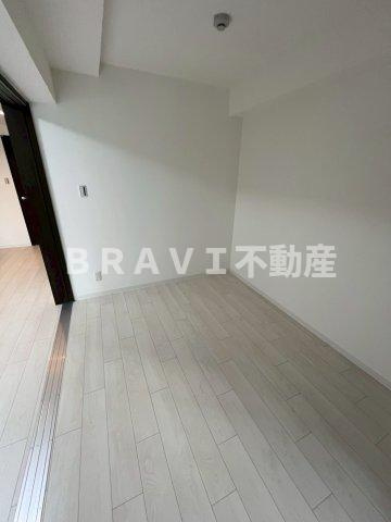 パークス堺筋本町　BRAVI不動産の洋室|【パークス堺筋本町】スタンダードな洋室です