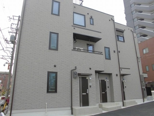 PREZIO Kのエントランス