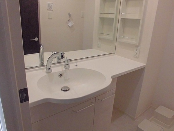 PREZIO Kの洗面所