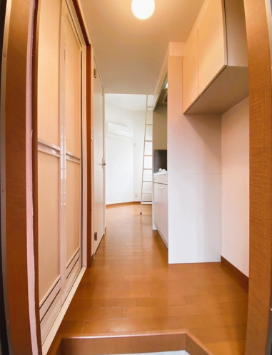 プラムフェリスの玄関