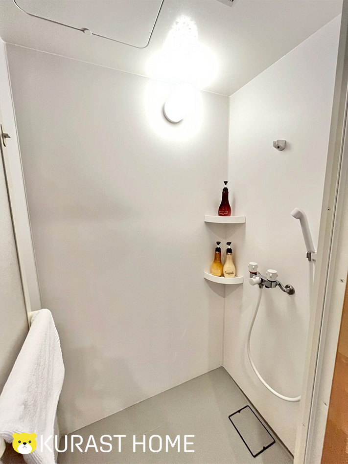 京都市中京区壬生高樋町　中古戸建の浴室