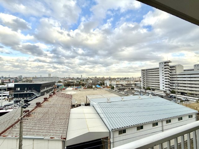 真栄マンション上脇の展望