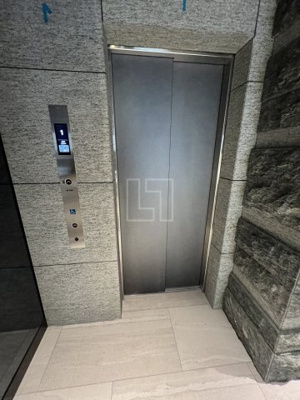 【その他共用部分】 | S-RESIDENCE難波大国町Uno | S-RESIDENCE難波大国町Uno　エレベーター