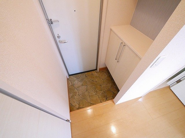 リビングタウン天理　Ａ棟の玄関|ゆったりとした玄関です