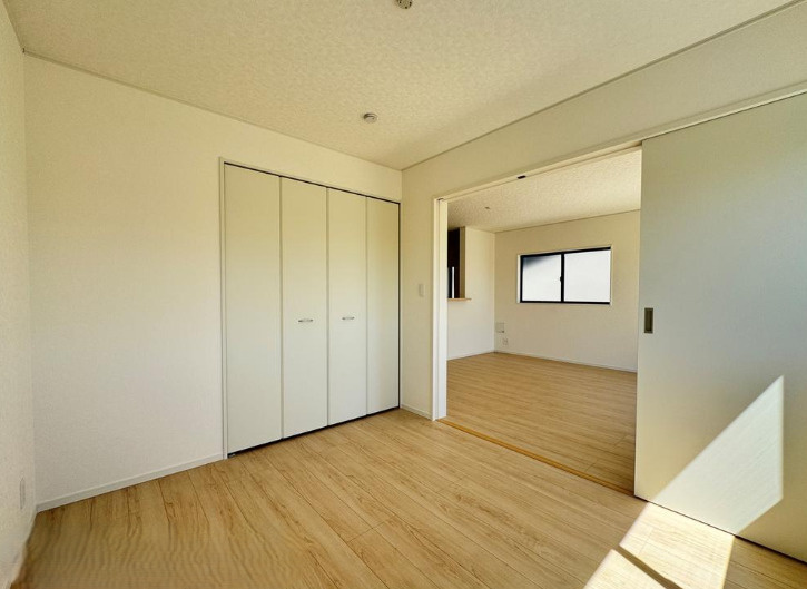 売新築戸建　中央区馬郡町の洋室