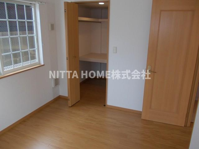 クライネ　タックの収納|ウォークインクローゼットも完備！