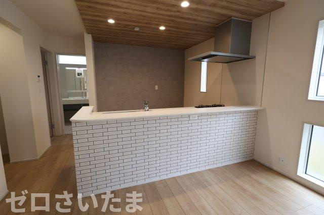 《仲介手数料無料》蓮田市椿山２丁目10-11新築一戸建てブルーミングガーデンのキッチン
