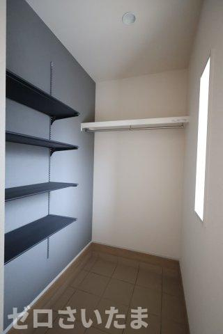 《仲介手数料無料》蓮田市椿山２丁目10-11新築一戸建てブルーミングガーデンの玄関