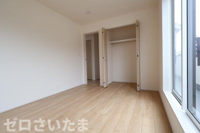 《仲介手数料無料》蓮田市椿山２丁目10-11新築一戸建てブルーミングガーデンの洋室