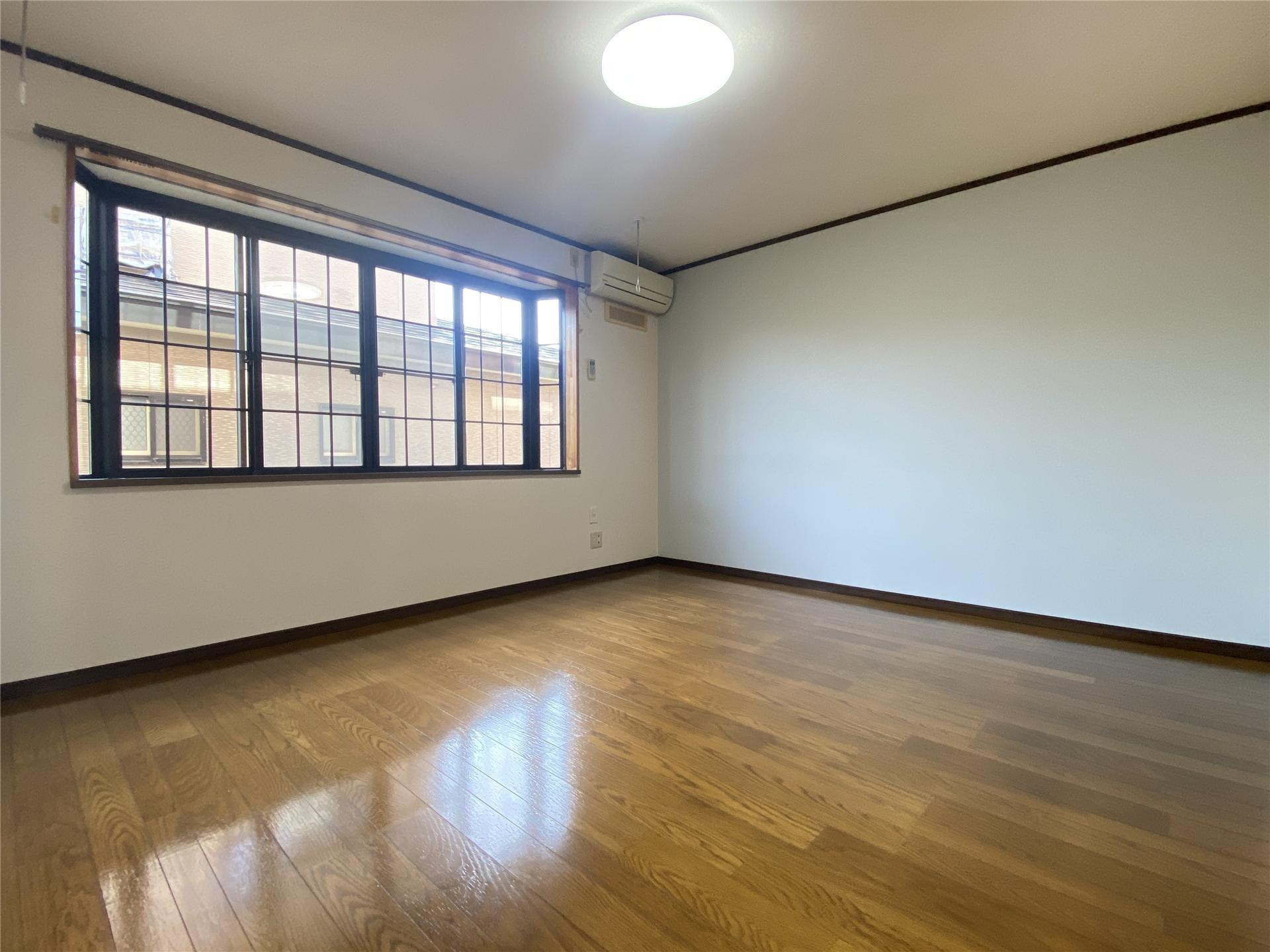 サンライフ佐藤Ｂの居間・リビング|リビング9帖