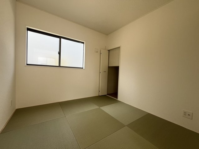 新築戸建・新築建売　二本松市油井第5　油井小・安達中の和室|リビングのすぐ隣にあるのでお子様のお昼寝や遊び場として最適！