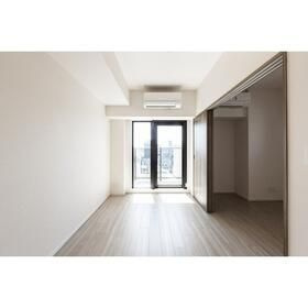 ＬａＳａｎｔｅ　上野の居間・リビング