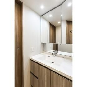 ＬａＳａｎｔｅ　上野の洗面所