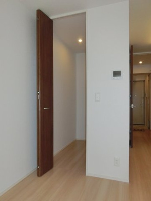 【収納】 | グランドウエスト横浜 | グランドウエスト横浜　ウォークインクローゼット