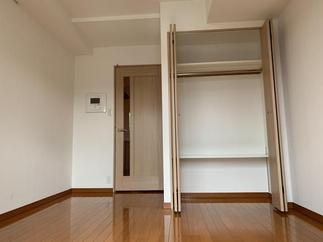 プライムアーバン早稲田の寝室