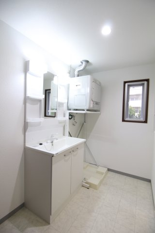 グレンディールコート西町の独立洗面台