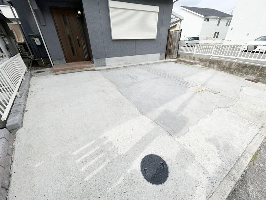 妙見坂2丁目　中古一戸建ての駐車場|駐車３台
■物件内覧・資金計画相談・住宅ローン相談、リフォーム相談、お問合せ受付中■
※当日・翌日のご内覧、ご相談はお電話でのお問合せがスムーズです！