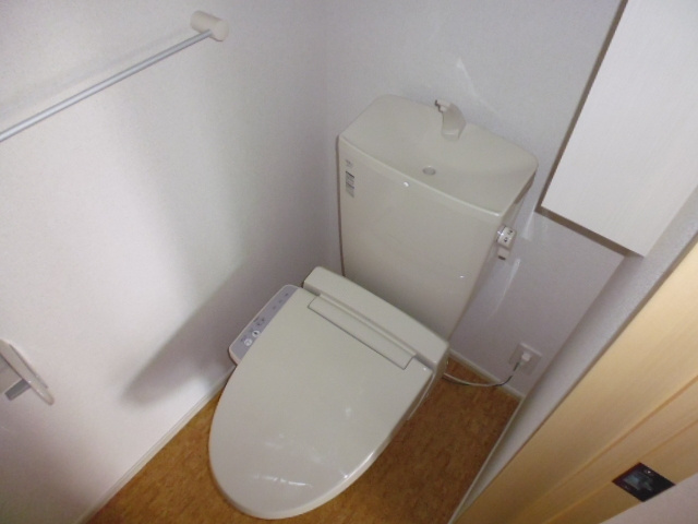 パークサイド１４のトイレ|シャワー付きトイレ