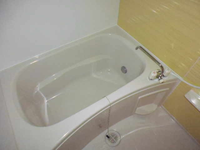 パークサイド１４の浴室|追い焚きバス