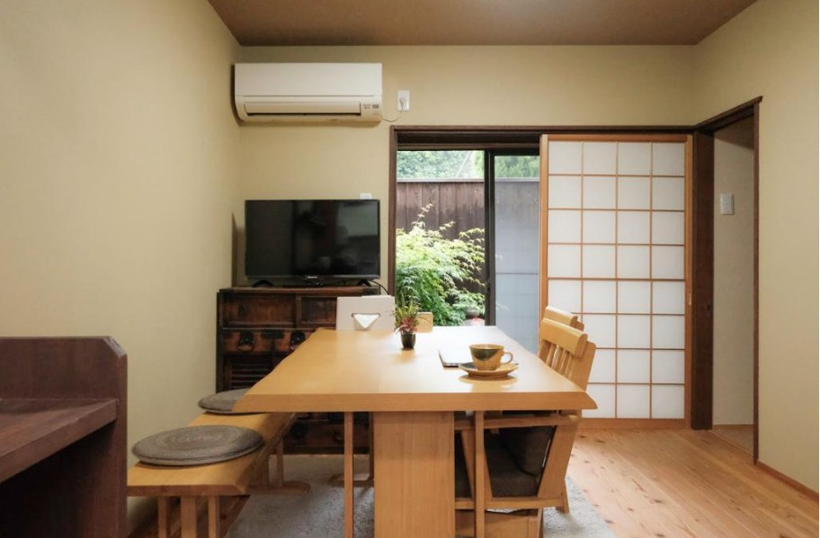 深草ヲカヤ町の居間・リビング