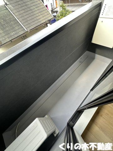 【バルコニー】 | ルミウス延喜C棟 | 開放的で明るい空間を演出してくれるバルコニーです