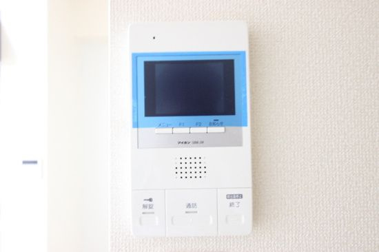 ラ・メゾン輝のセキュリティ|モニター付きインターホンです