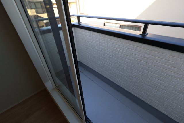 《仲介手数料無料》蓮田市西城１丁目49-1新築一戸建てブルーミングガーデンのバルコニー