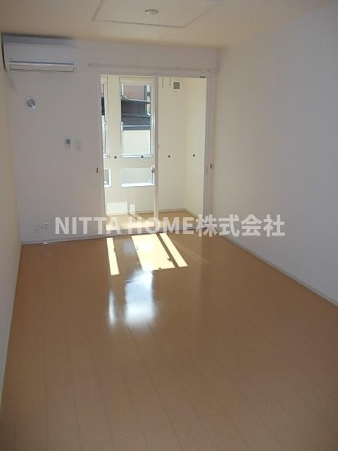 プレシャスローズの居間・リビング|リビングは11帖です◇