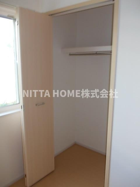 プレシャスローズの収納|各居室に収納があり、荷物が多くても安心の間取り♪