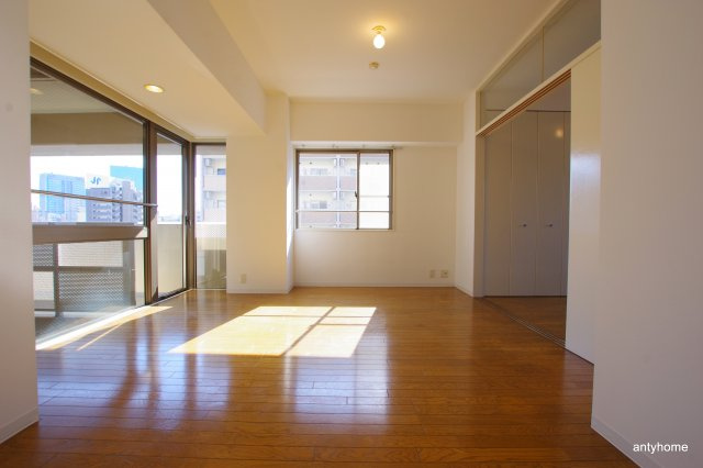 プロシード桜之宮　仲介手数料無料の居間・リビング