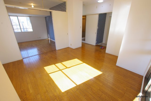 プロシード桜之宮　仲介手数料無料の居間・リビング