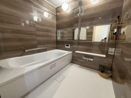 ヴェルディ府中ガーデンヒルズの浴室