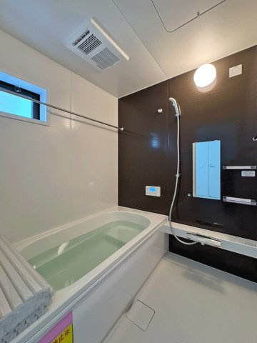 塩竃市清水沢3期の浴室