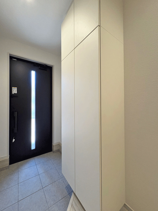 塩竃市清水沢3期の玄関