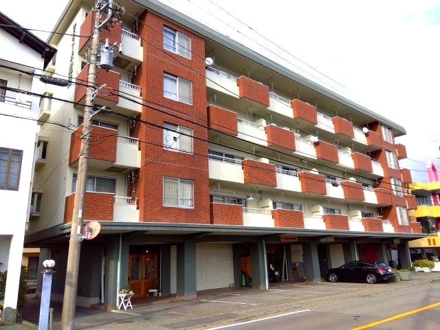 サンコーポ松岡　富士市松岡